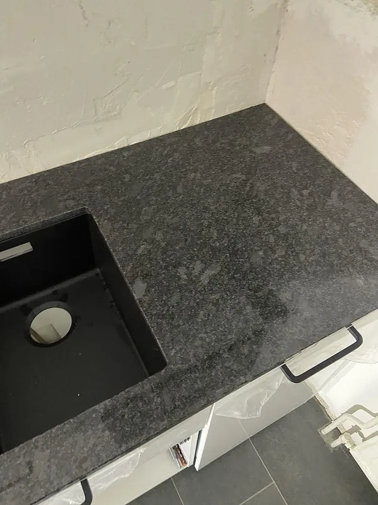 Køkkenbordplade i Steel Grey, Göteborg – billede 3