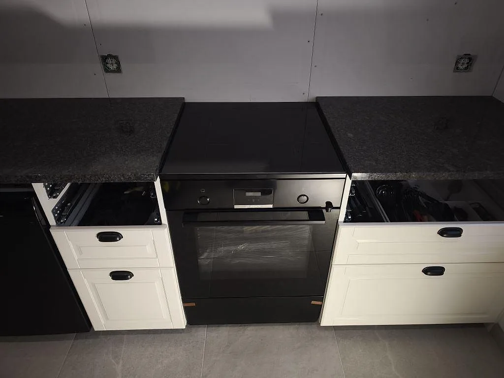 Køkkenbordplade i Steel Grey, Helsingborg – billede 5