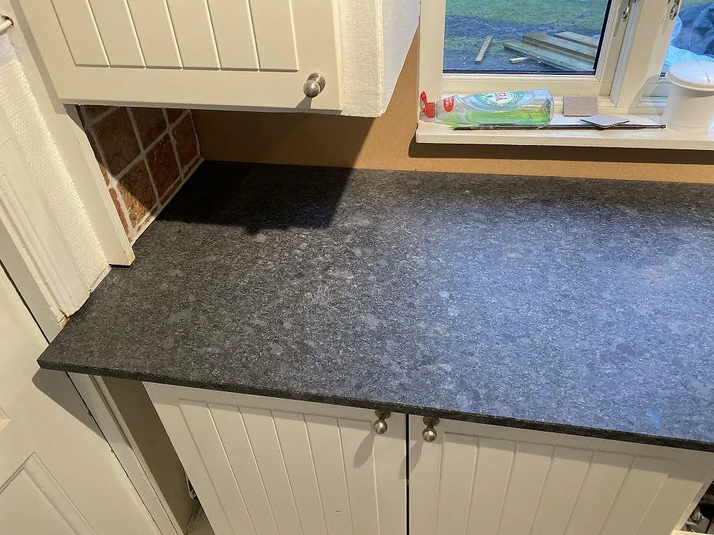 Køkkenbordplade i Steel Grey, Hindås – billede 3