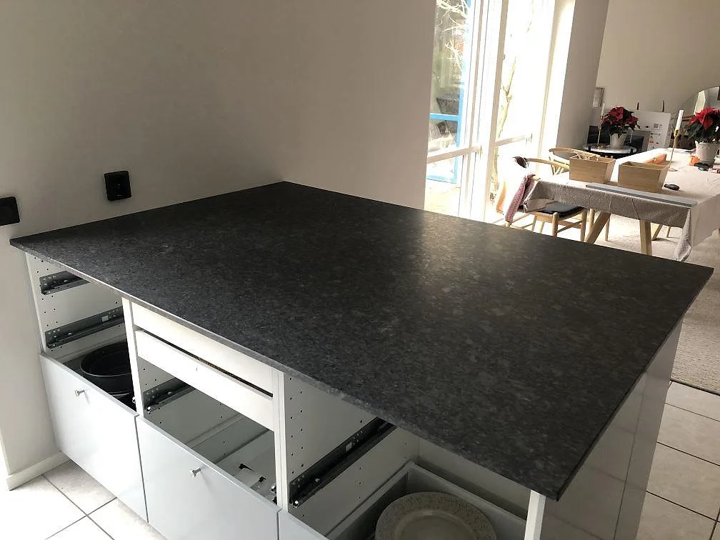 Køkkenbordplade i Steel Grey, Höllviken – billede 2