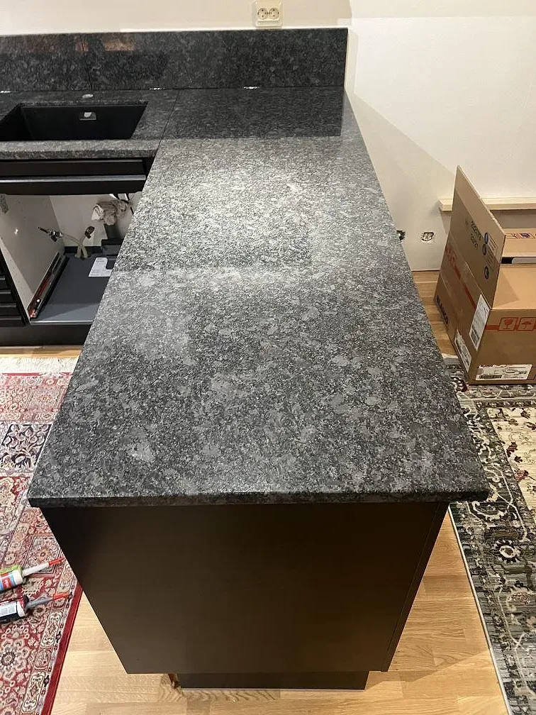 Køkkenbordplade i Steel Grey, Malmö – billede 2