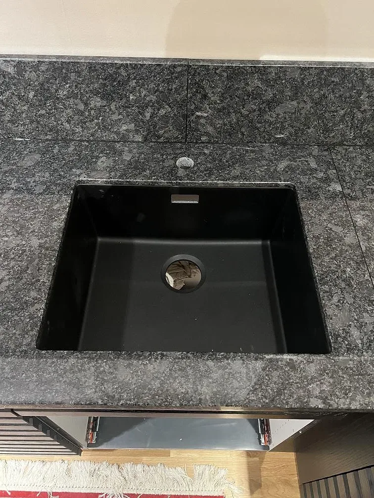 Køkkenbordplade i Steel Grey, Malmö – billede 3