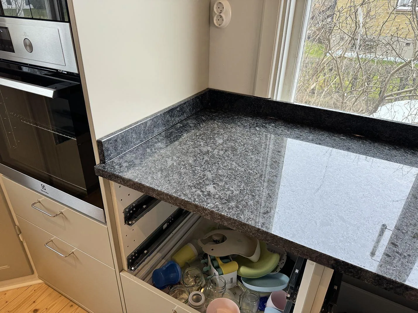Køkkenbordplade i Steel Grey, Mölndal – billede 6