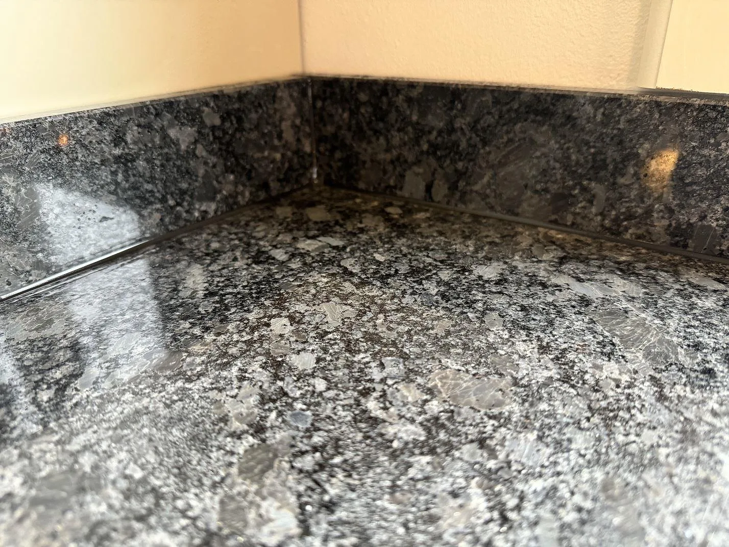 Køkkenbordplade i Steel Grey, Mölndal – billede 8
