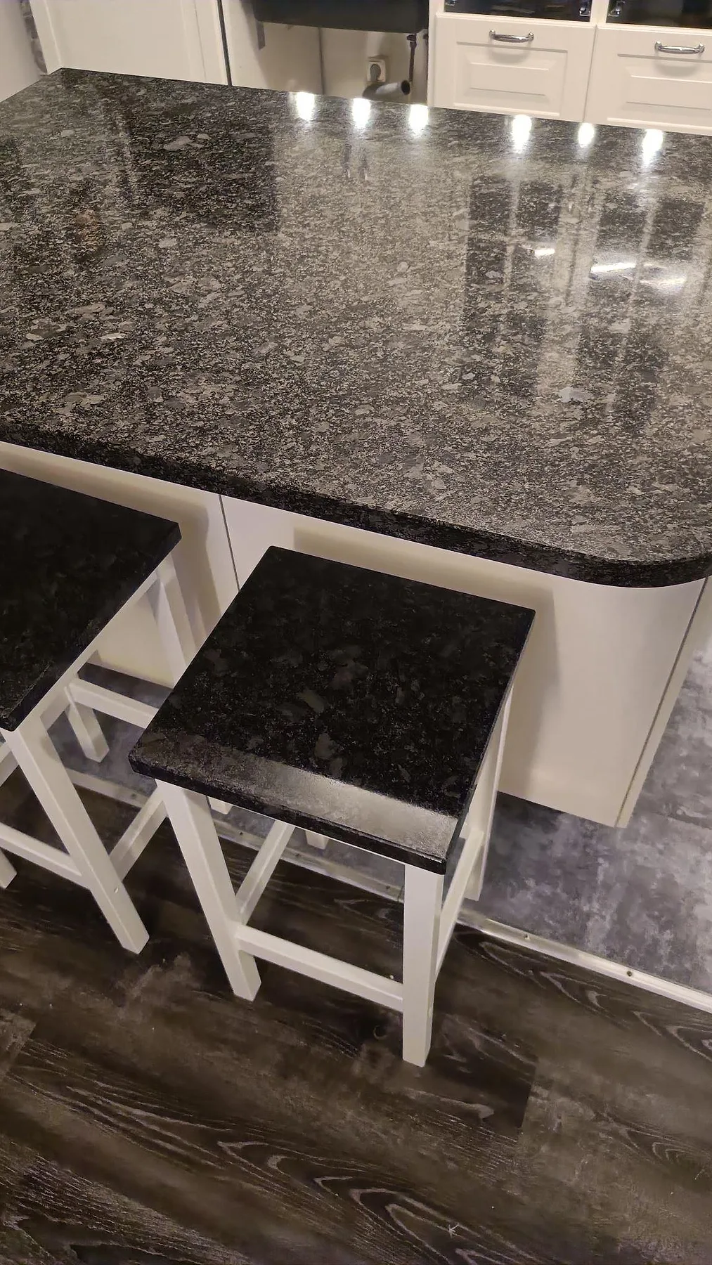 Køkkenbordplade i Steel Grey, Oxie – billede 3