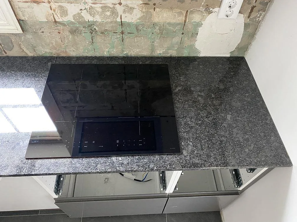 Køkkenbordplade i Steel Grey, Påarp – billede 3