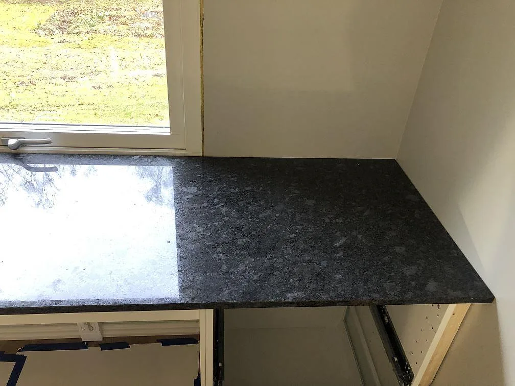 Køkkenbordplade i Steel Grey, Södra Rörum – billede 4