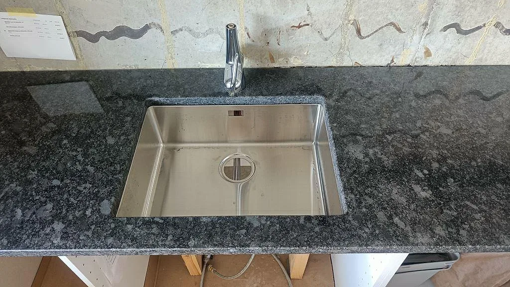 Køkkenbordplade i Steel Grey, Staffanstorp – billede 3
