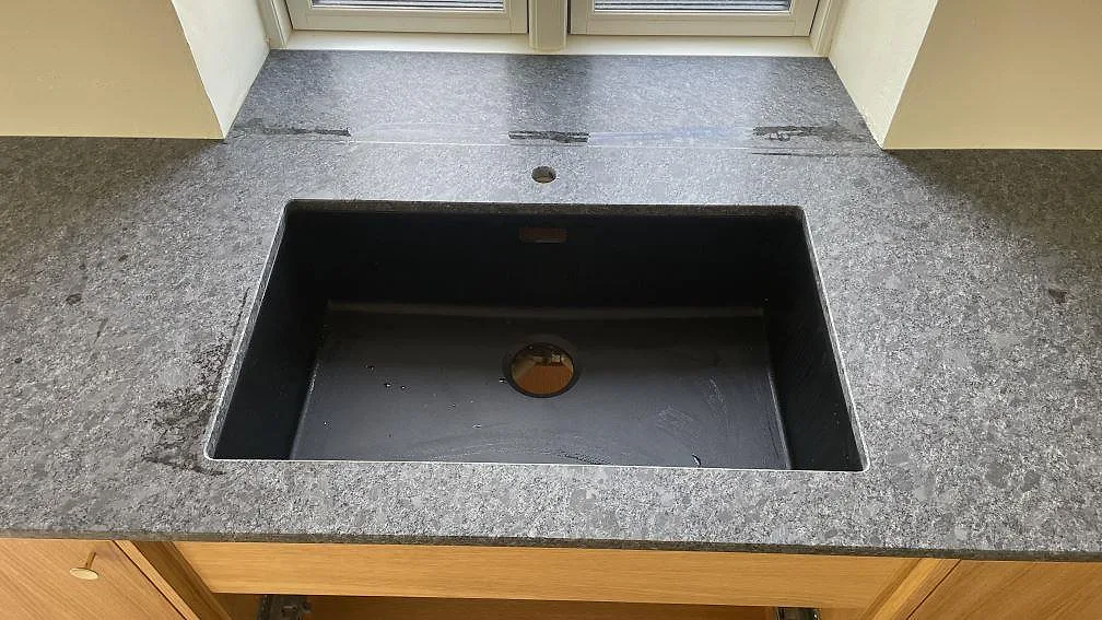 Køkkenbordplade i Steel Grey, Stege – billede 3