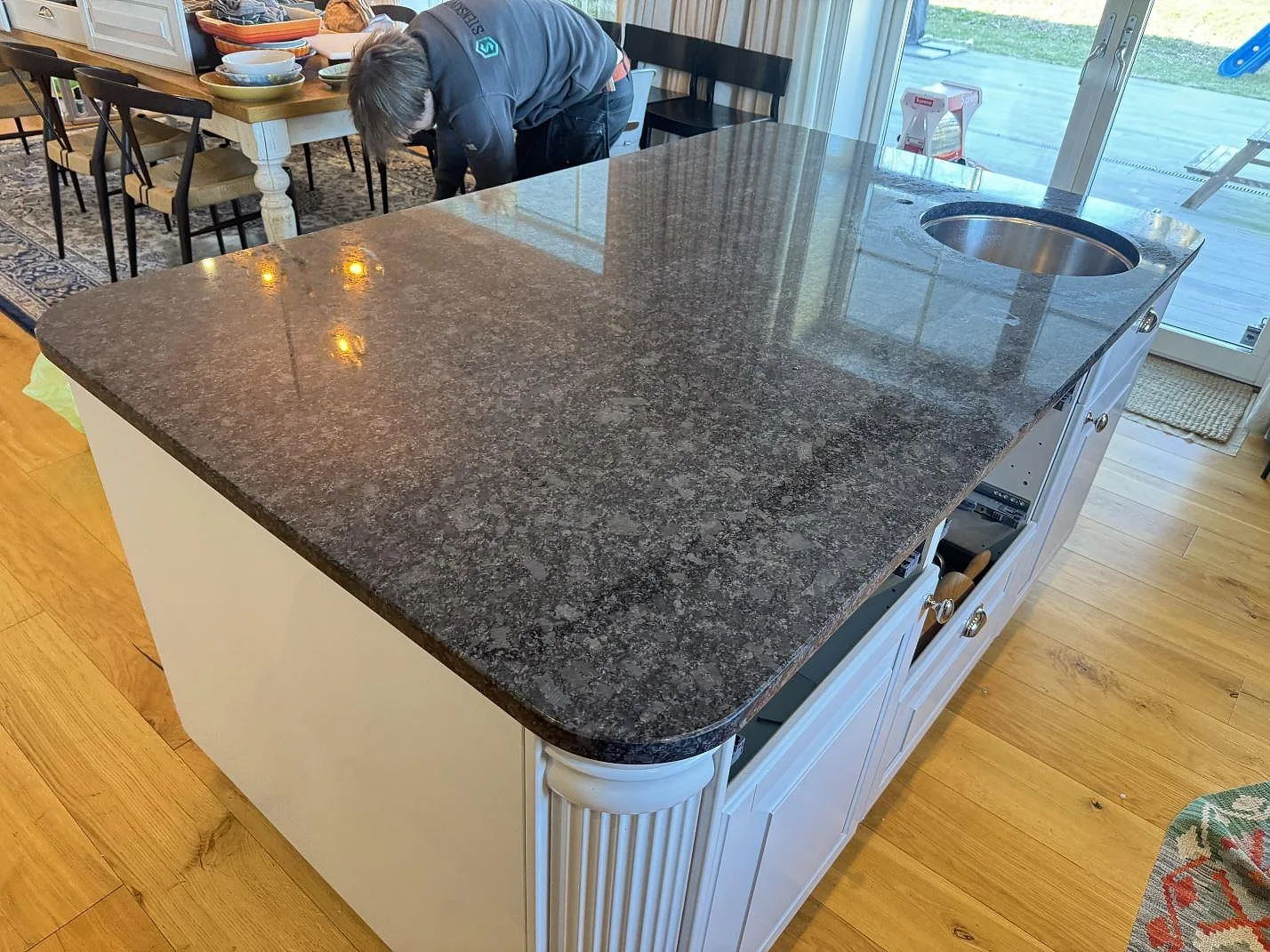 Køkkenbordplade i Steel Grey, Växjö – billede 5