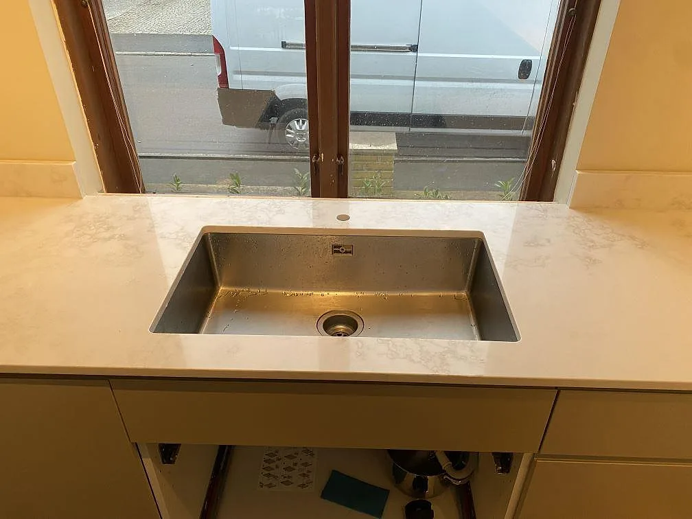 Køkkenbordplade i Technistone Altamonte, Landskrona – billede 2