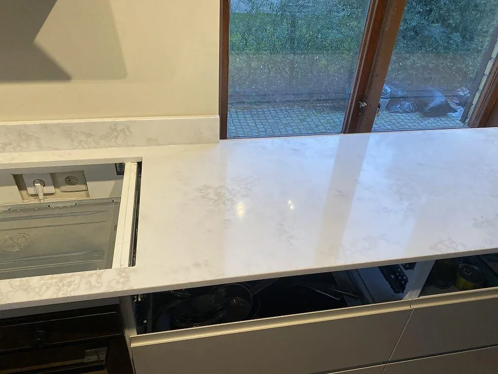 Køkkenbordplade i Technistone Altamonte, Landskrona – billede 6
