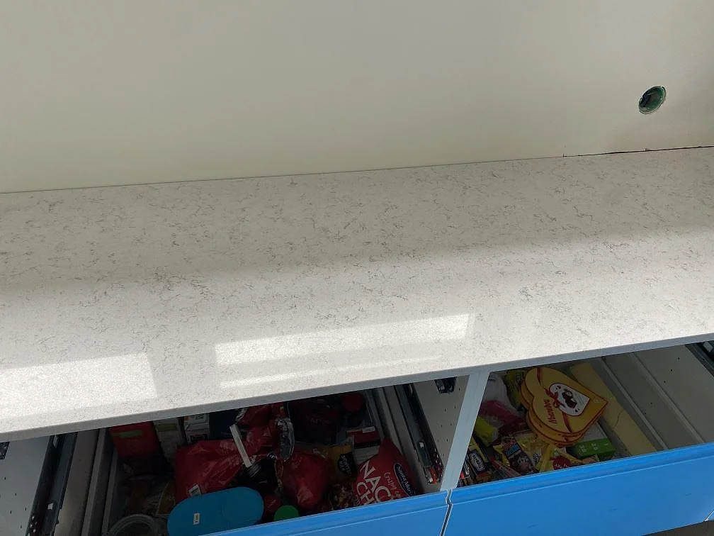 Køkkenbordplade i Technistone Brilliant Arabesco, Vallberga – billede 6