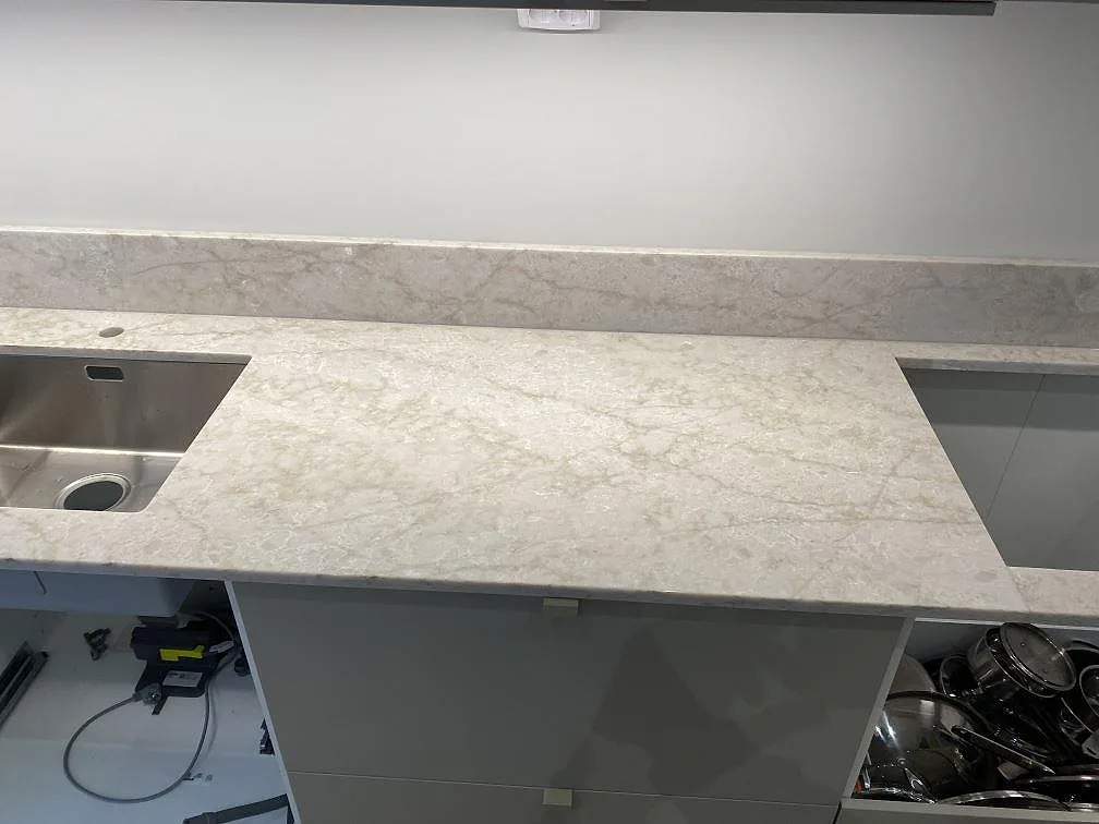Køkkenbordplade i Technistone Glencoe, Bunkeflostrand – billede 5