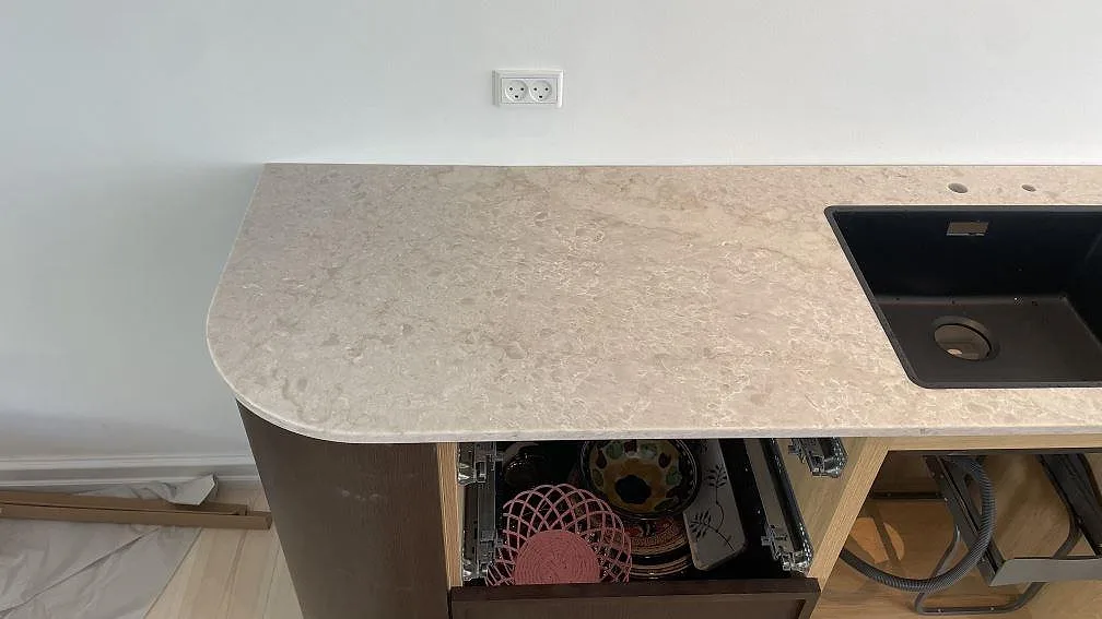 Køkkenbordplade i Technistone Glencoe, København Ö – billede 2