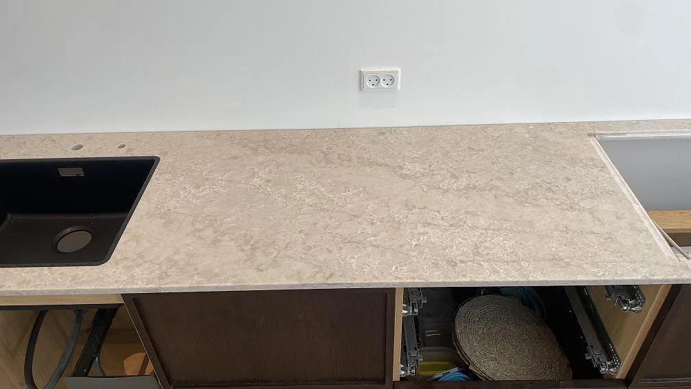 Køkkenbordplade i Technistone Glencoe, København Ö – billede 4