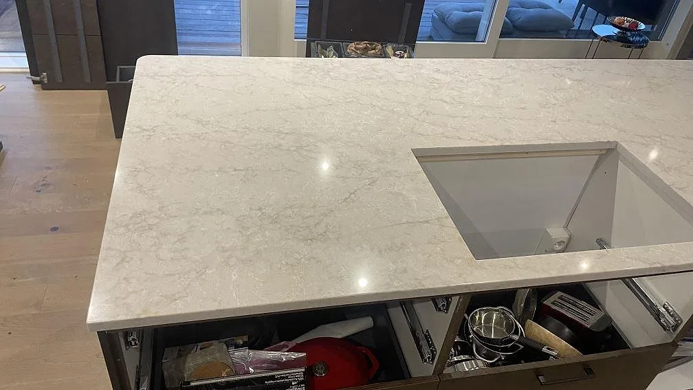 Køkkenbordplade i Technistone Glencoe, Landvetter – billede 6