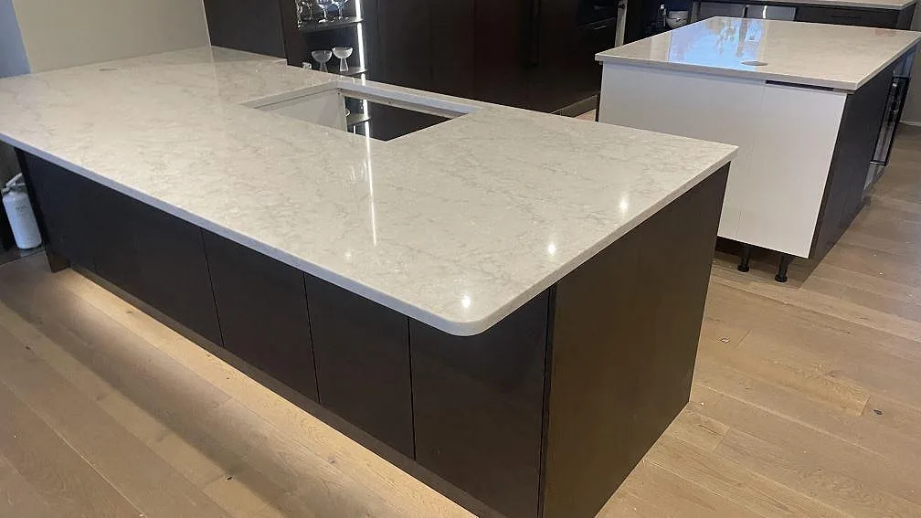 Køkkenbordplade i Technistone Glencoe, Landvetter – billede 2