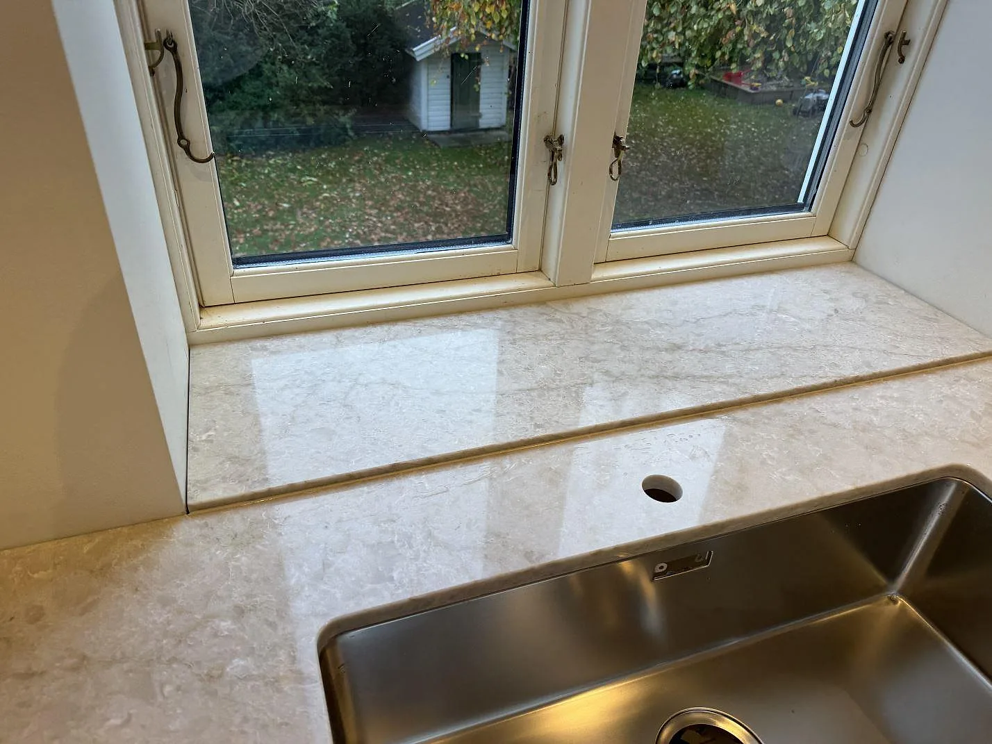 Køkkenbordplade i Technistone Glencoe, Skegrie – billede 6