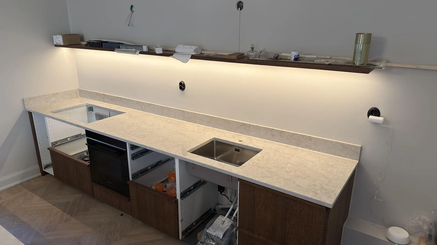 Køkkenbordplade i Technistone Glencoe, Stockholm – billede 2