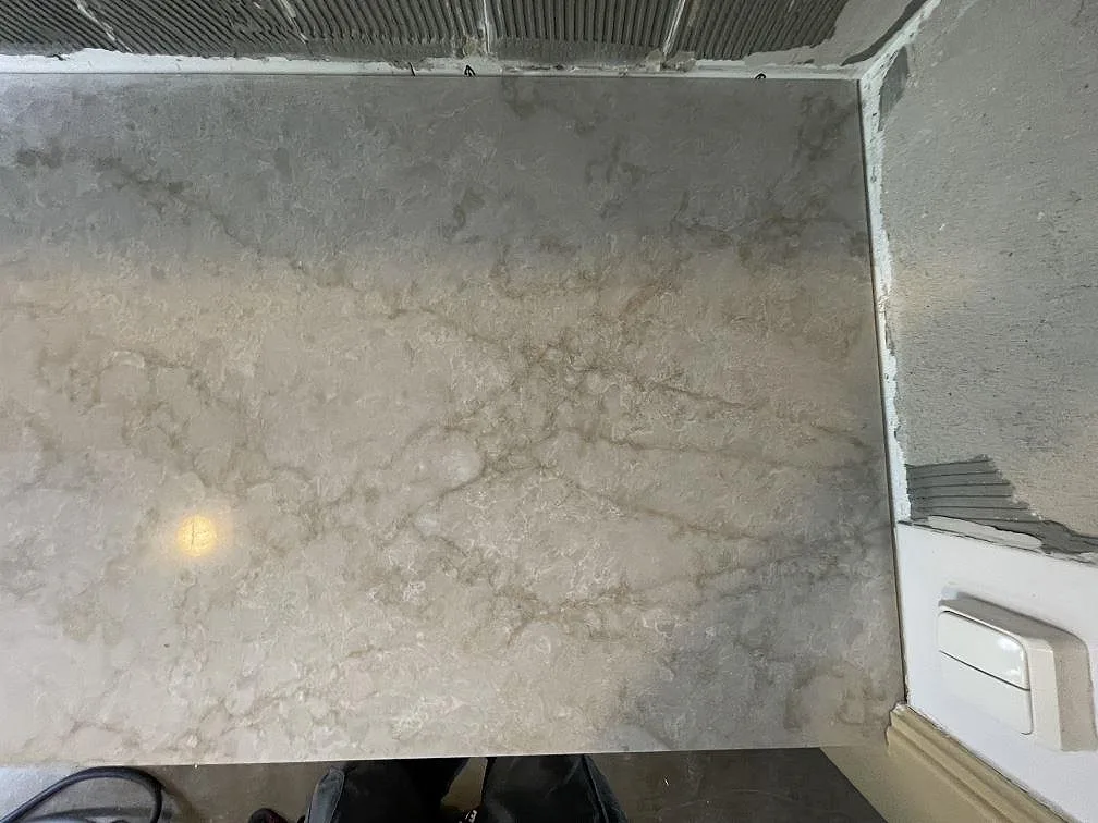Køkkenbordplade i Technistone Glencoe, Stockholm – billede 2