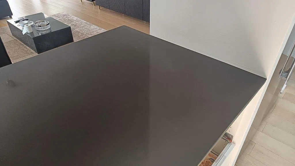 Køkkenbordplade i Technistone Gobi Black, Göteborg – billede 2