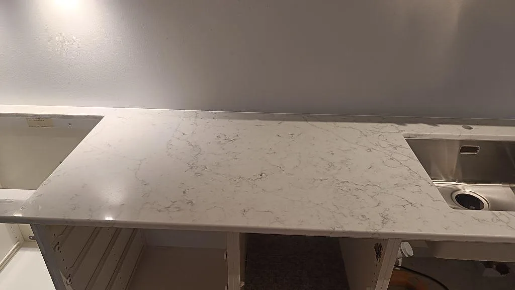 Køkkenbordplade i Technistone Mystery White, Bjärred – billede 8