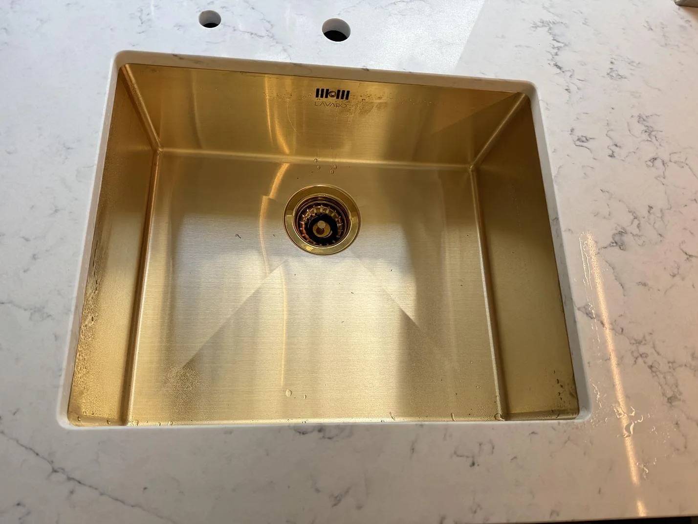 Køkkenbordplade i Technistone Mystery White, Charlottenlund – billede 6