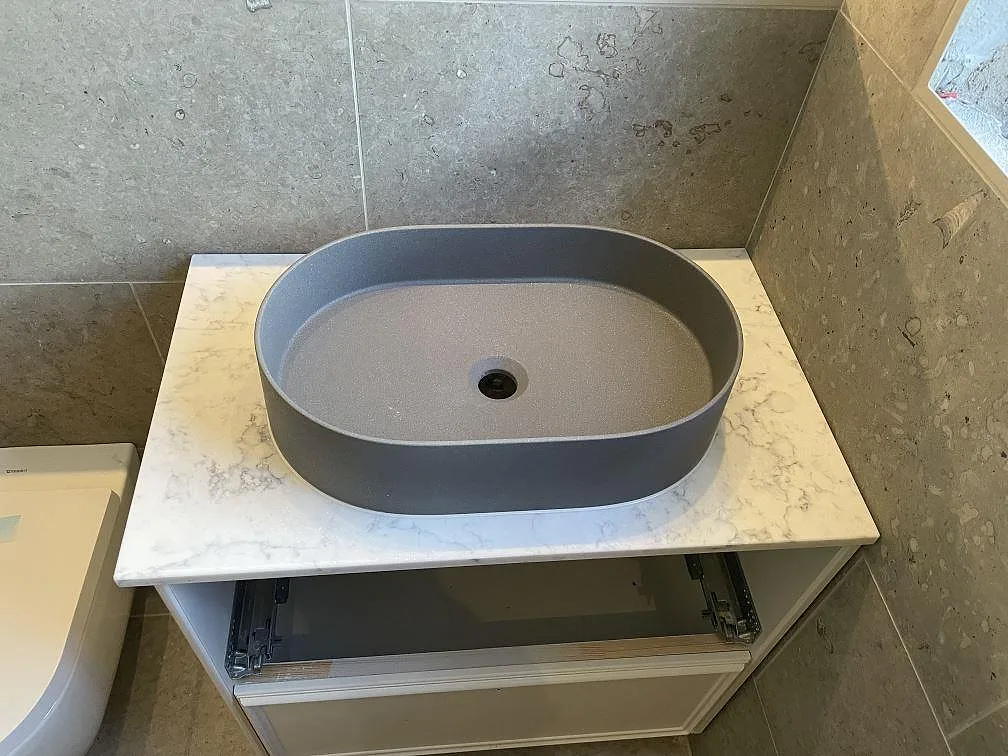 Køkkenbordplade i Technistone Mystery White, Djursholm – billede 5