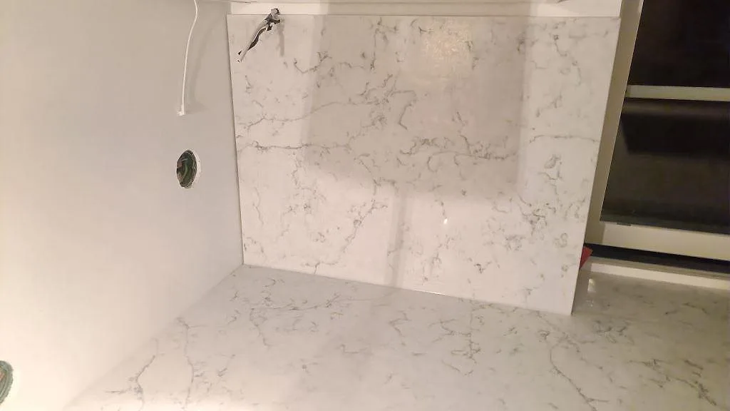 Bordplade i Technistone Mystery White, Falsterbo – billede 4