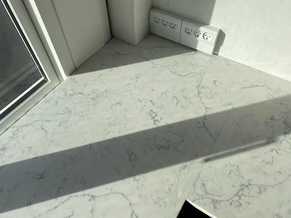 Køkkenbordplade i Technistone Mystery White, Kbh k – billede 4