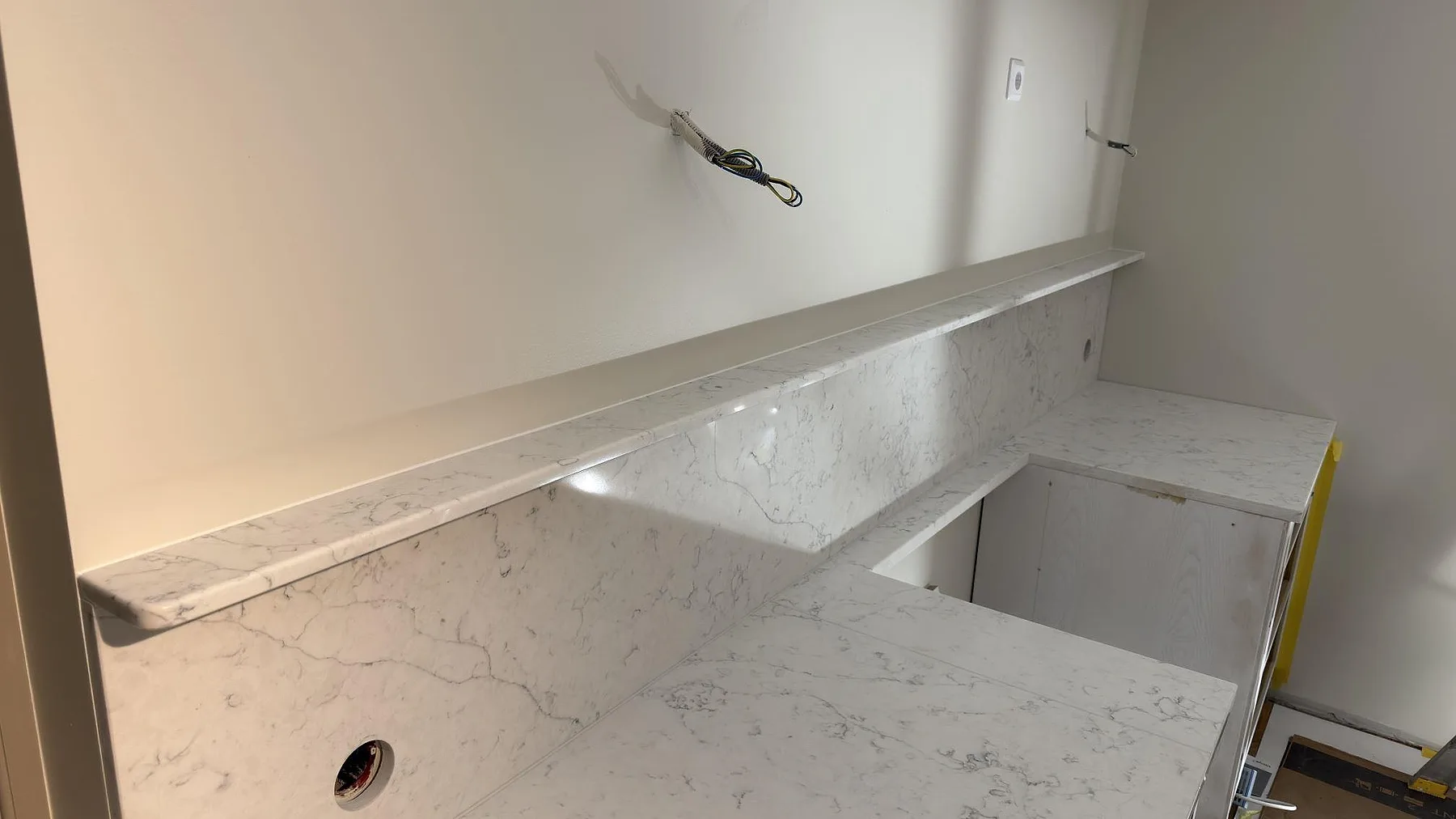Køkkenbordplade i Technistone Mystery White, Lidingö – billede 8