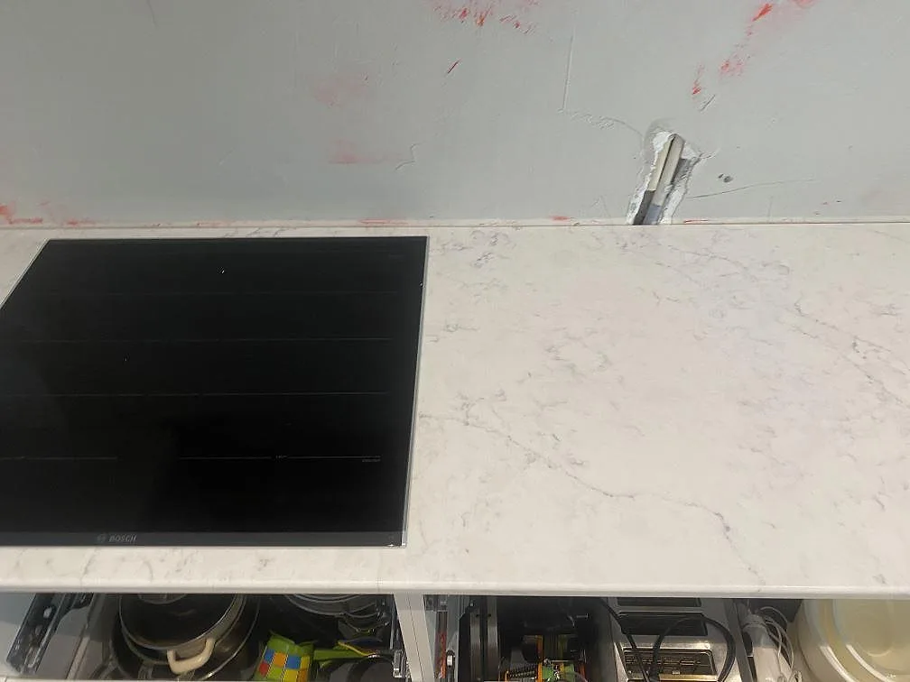 Køkkenbordplade i Technistone Mystery White, Lund – billede 6