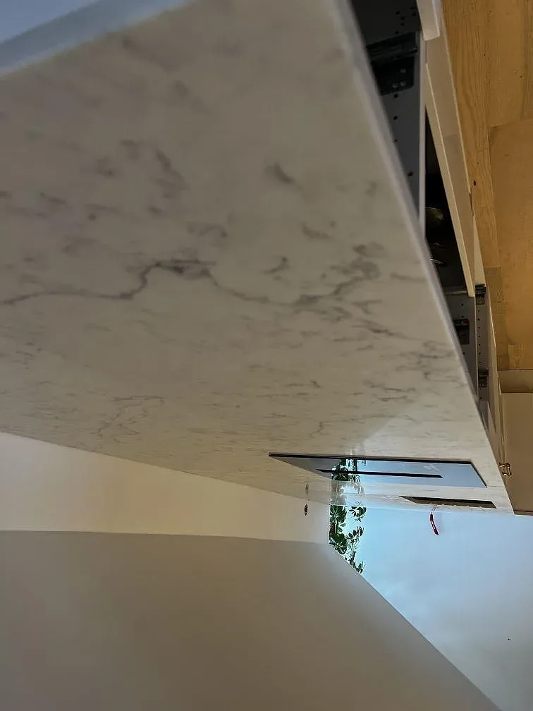 Køkkenbordplade i Technistone Mystery White, Malmö – billede 5