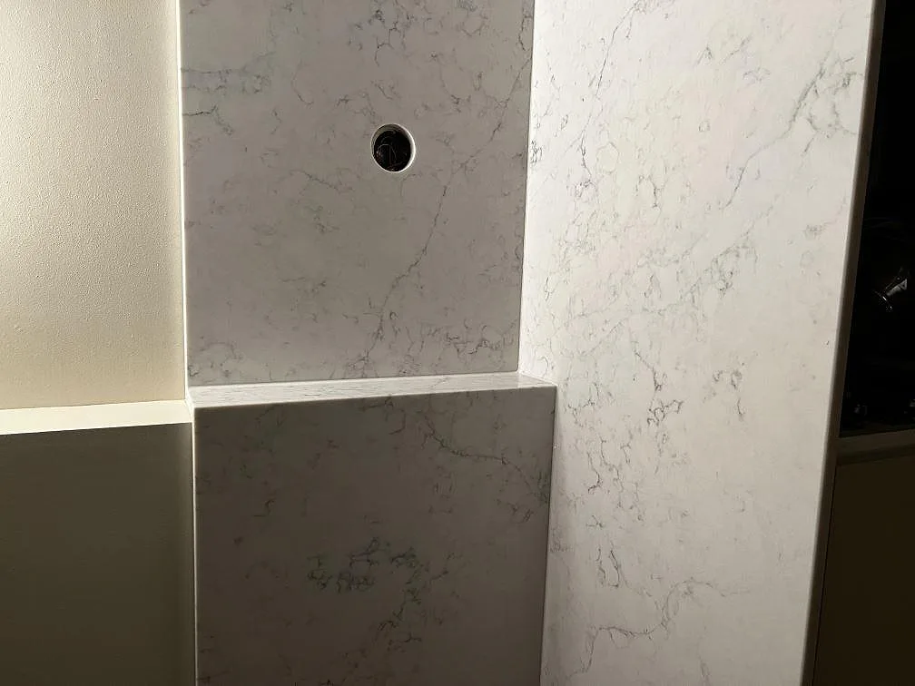 Køkkenbordplade i Technistone Mystery White, Malmö – billede 5
