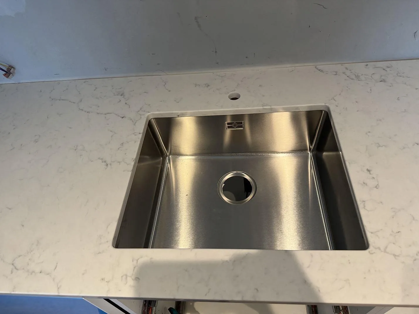 Køkkenbordplade i Technistone Mystery White, Malmö – billede 5
