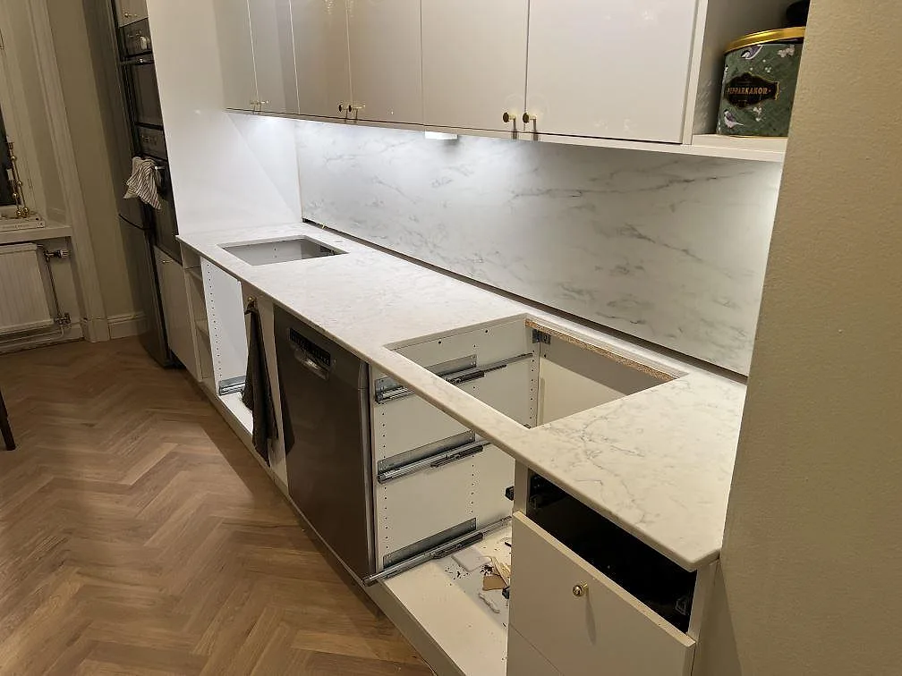 Køkkenbordplade i Technistone Mystery White, Stockholm – billede 2