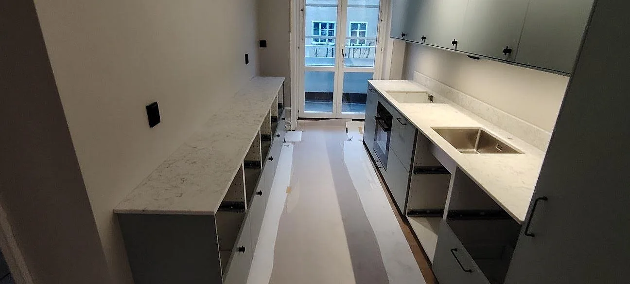 Køkkenbordplade i Technistone Mystery White, Stockholm – billede 2