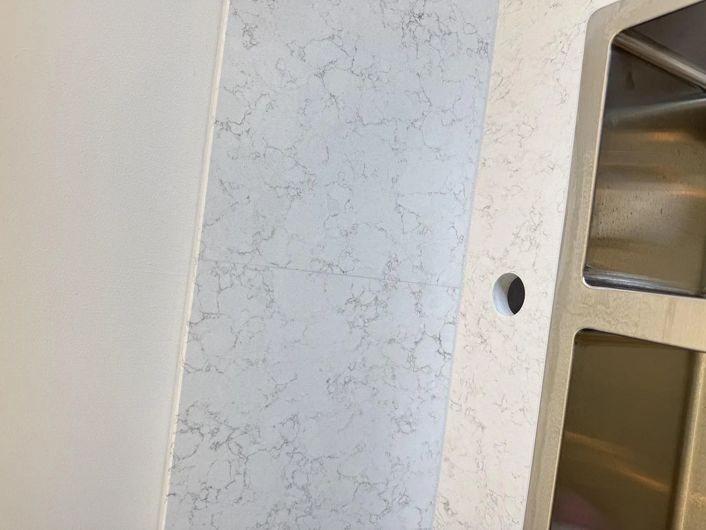 Køkkenbordplade i Technistone Noble Arco, Höör – billede 6
