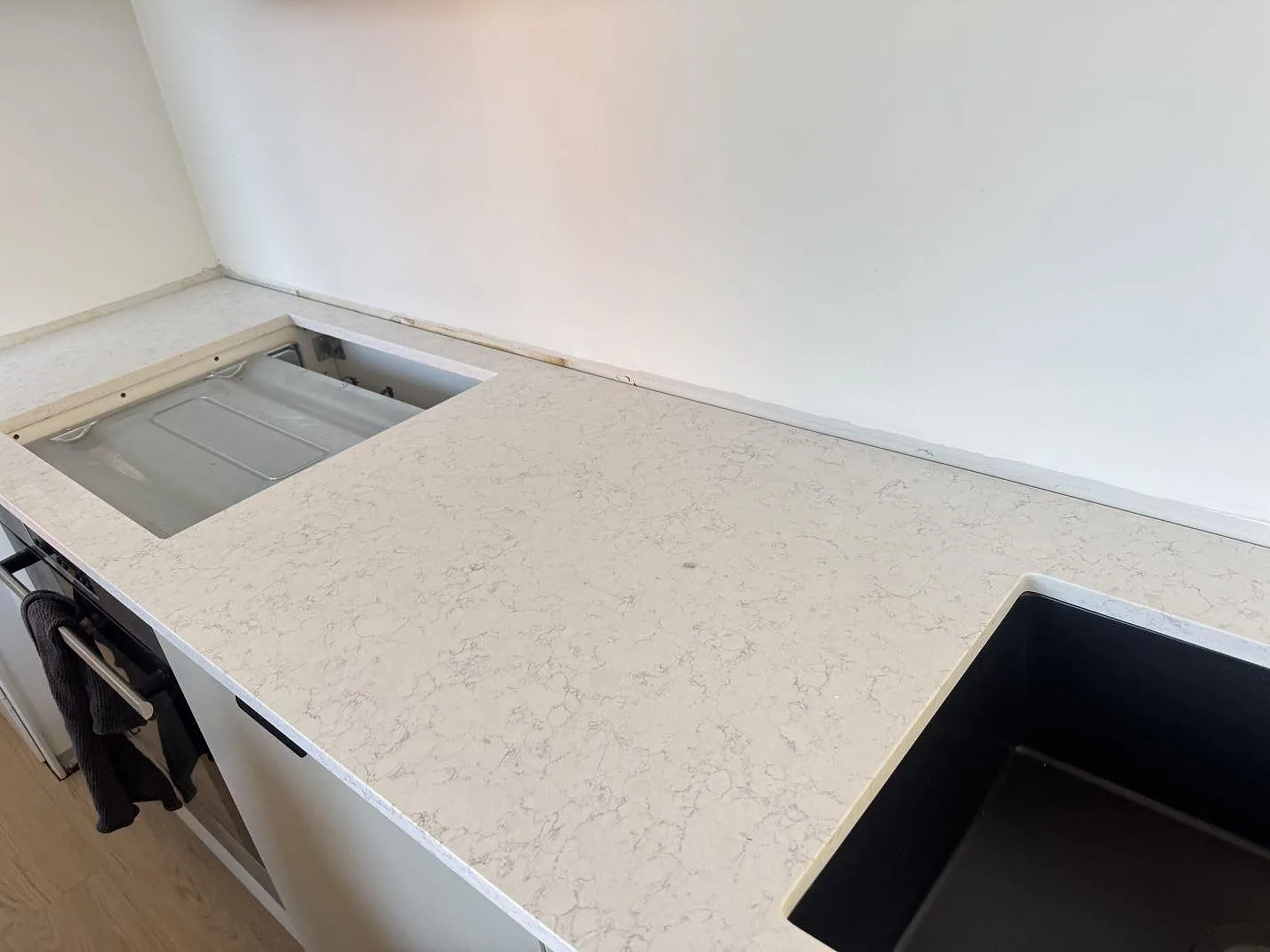 Køkkenbordplade i Technistone Noble Arco, Lomma – billede 2