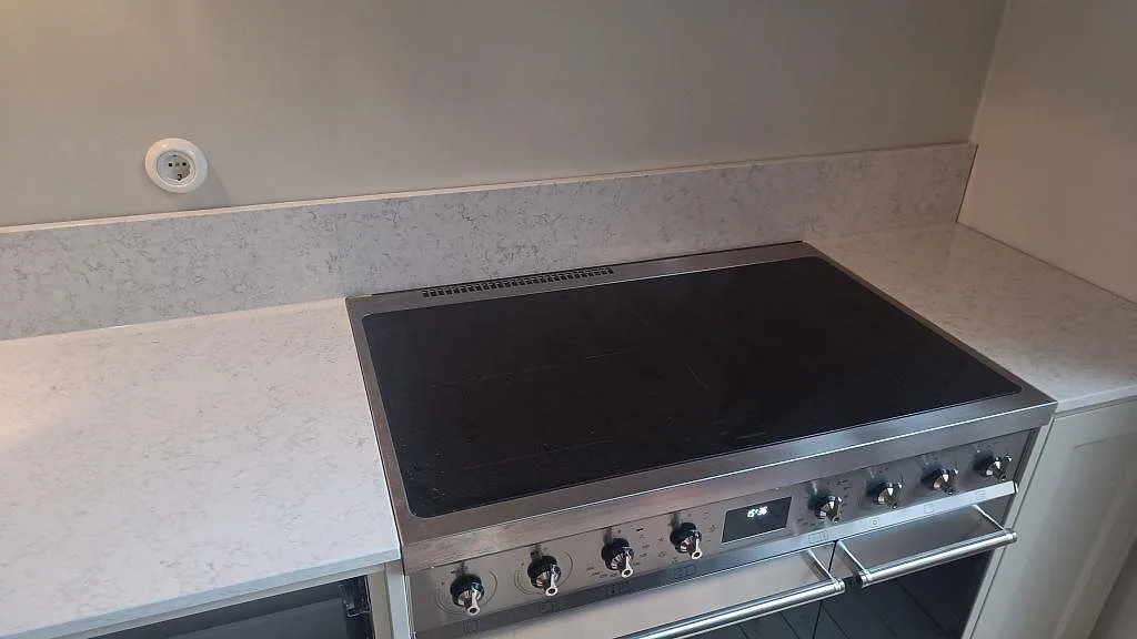 Køkkenbordplade i Technistone Noble Arco, Malmö – billede 4