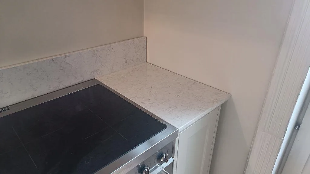 Køkkenbordplade i Technistone Noble Arco, Malmö – billede 5