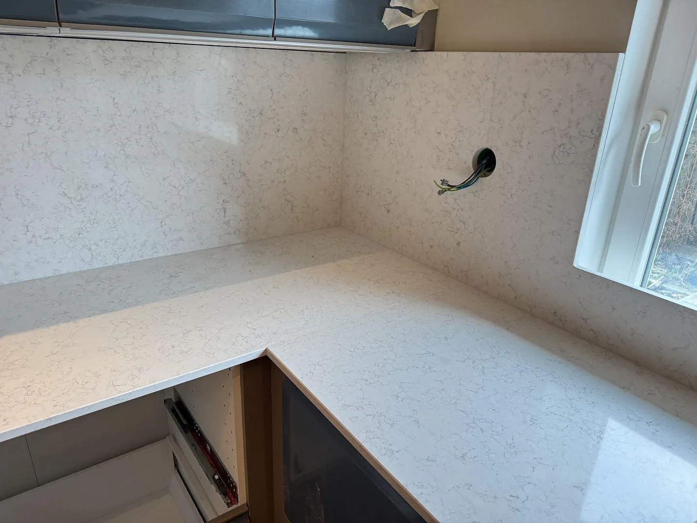 Køkkenbordplade i Technistone Noble Arco, Oxie – billede 5