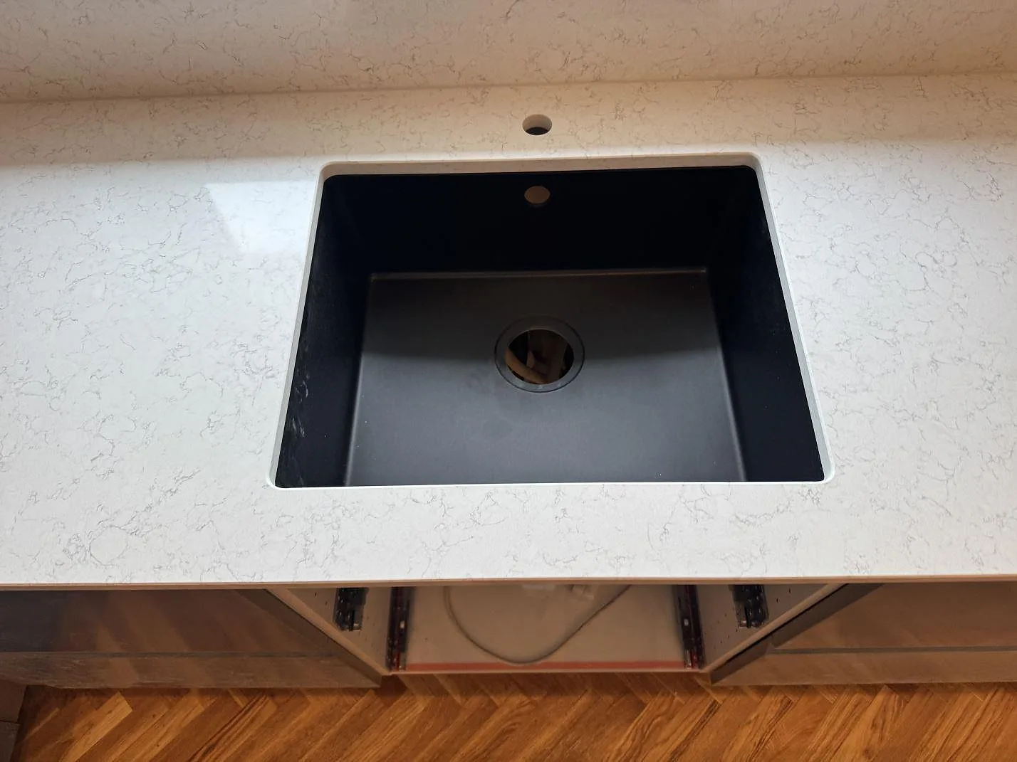 Køkkenbordplade i Technistone Noble Arco, Oxie – billede 4