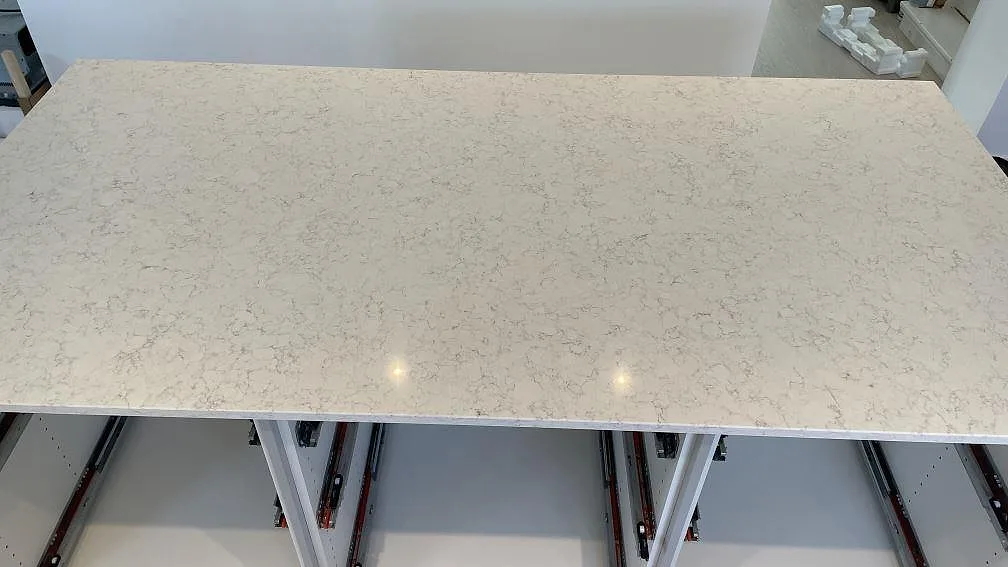 Køkkenbordplade i Technistone Noble Arco, Skottorp – billede 4