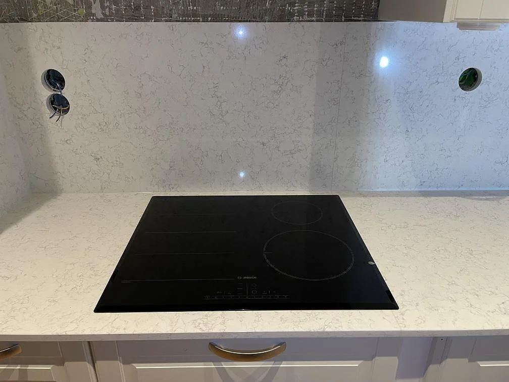 Køkkenbordplade i Technistone Noble Arco, Vällingby – billede 2