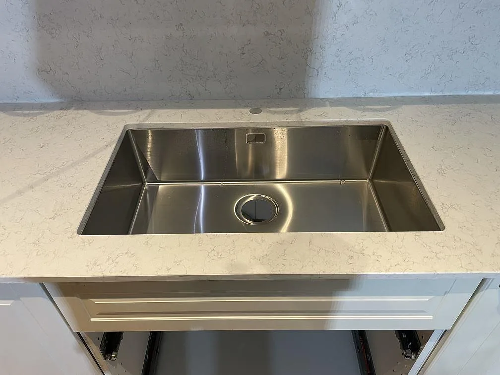Køkkenbordplade i Technistone Noble Arco, Vällingby – billede 3