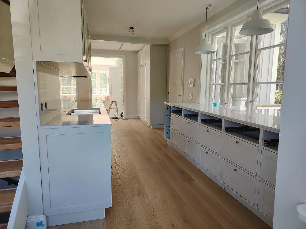 Køkkenbordplade i Technistone Noble Carrara, Lidingö – billede 2