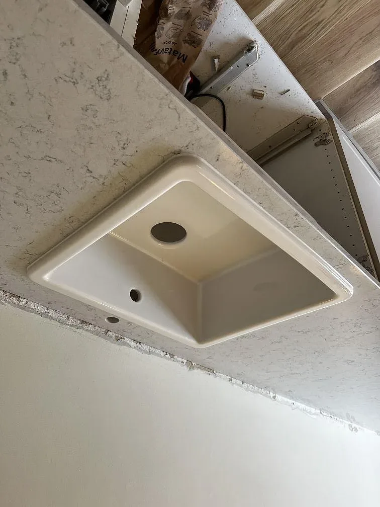 Køkkenbordplade i Technistone Noble Carrara, Malmö – billede 5