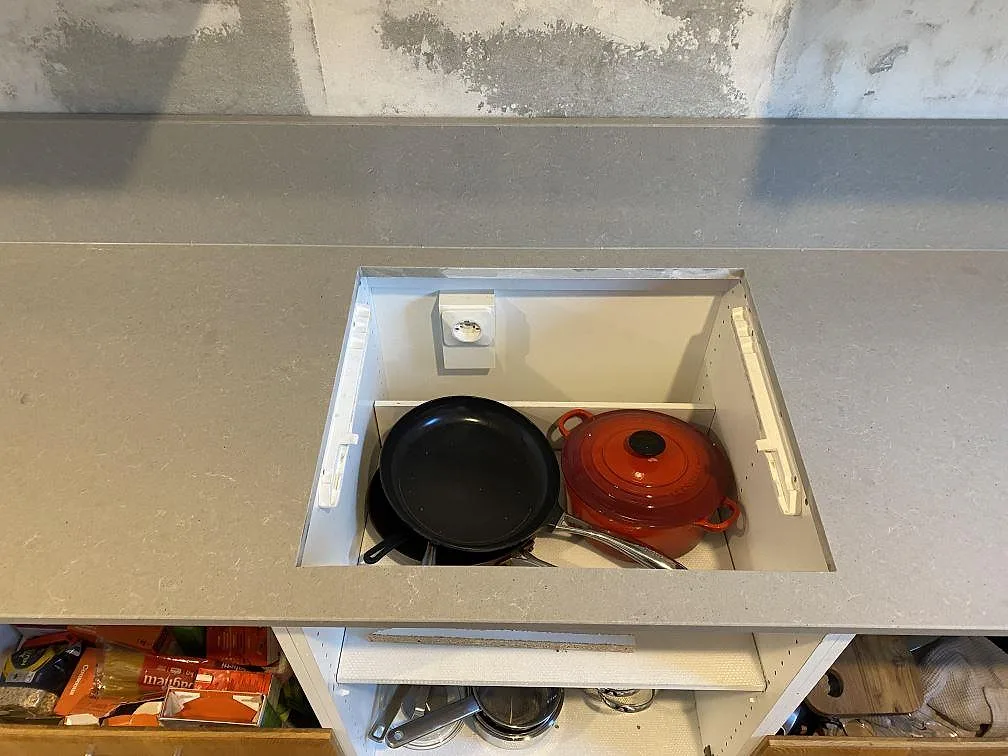Køkkenbordplade i Technistone Noble Concrete Grey, Beddingestrand – billede 5